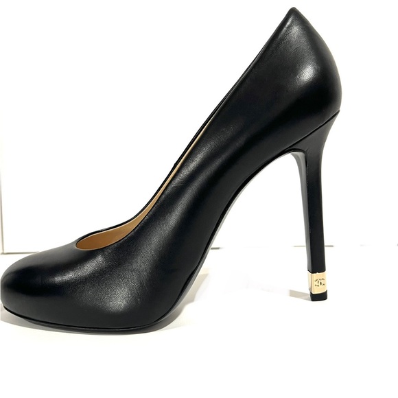 CHANEL 2015 Interlocking CC Logo Pumps - Picture 1 of 7